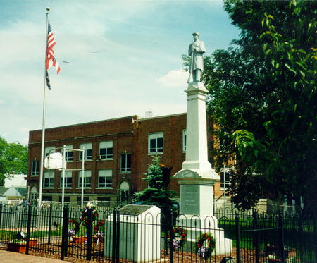 00432 Civil War Memorial.jpg 00432 Civil War Memorial.jpg