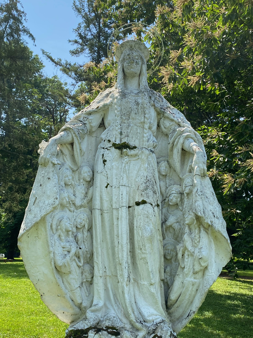 Saint Ursula photo1.jpeg Saint Ursula photo1.jpeg