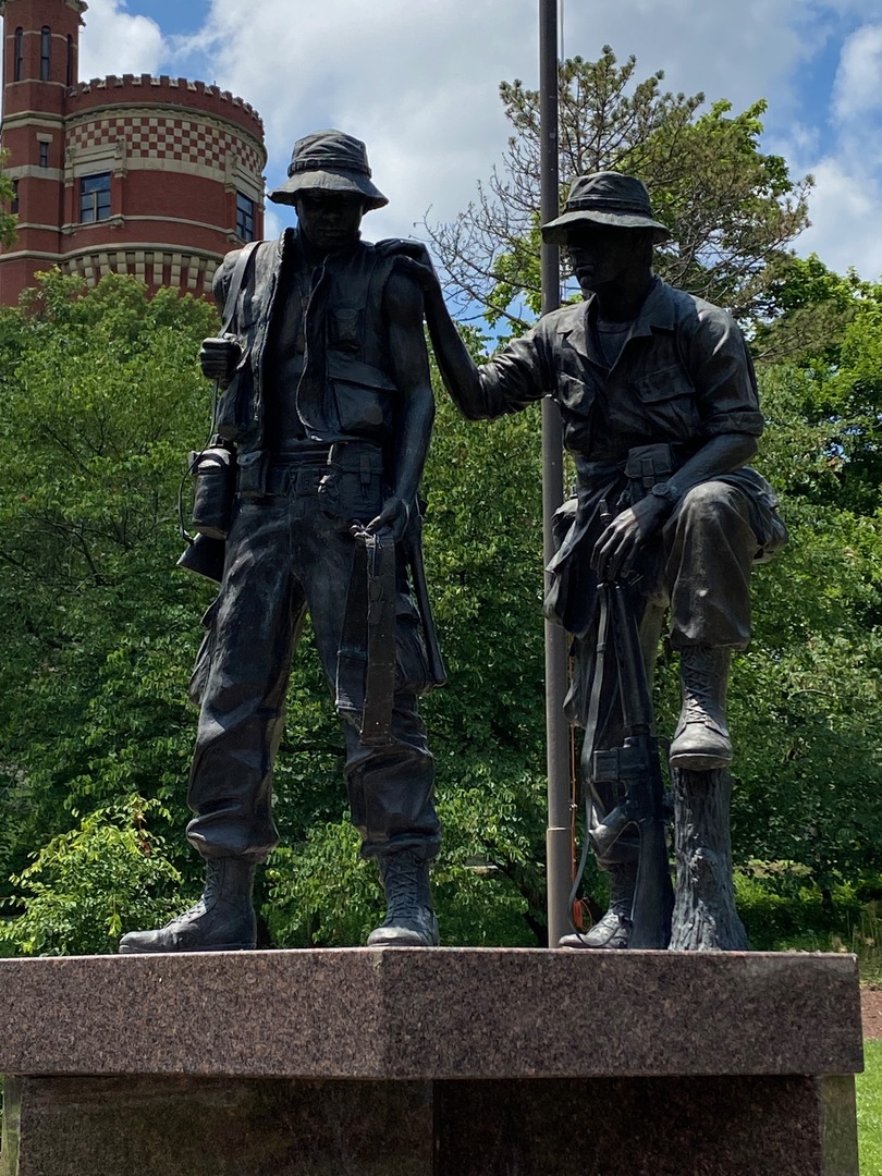 Vietnam veterans front.jpeg Vietnam veterans front.jpeg