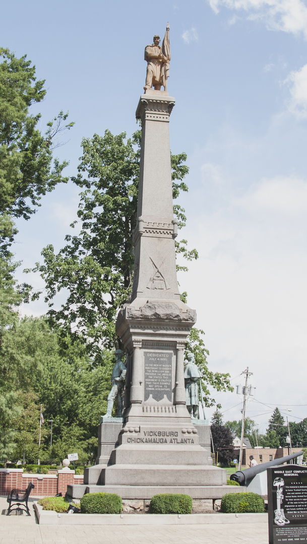Civil War Monument 1.jpg Civil War Monument 1.jpg