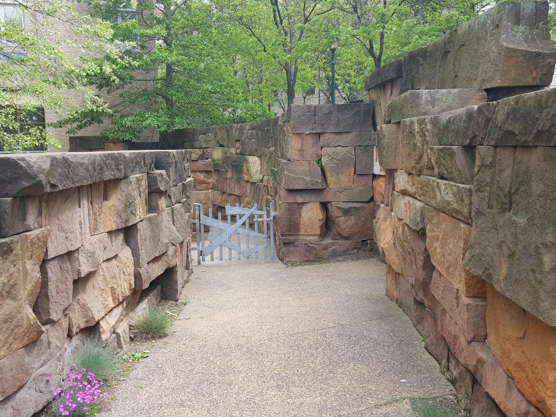 UH walls1.jpg UH walls1.jpg