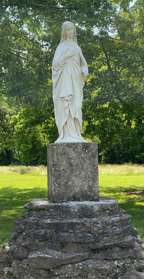 Virgin Mary.jpeg Virgin Mary.jpeg