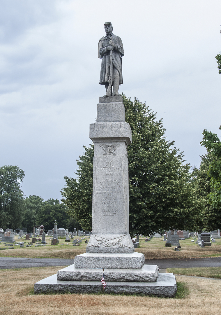 Civil War Memorial of Fostoria Fountain Cemetery 1.jpg Civil War Memorial of Fostoria Fountain Cemetery 1.jpg
