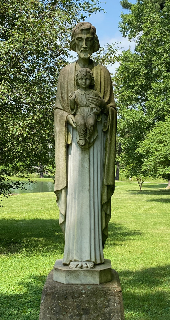 Male Saint photo1.jpeg Male Saint photo1.jpeg