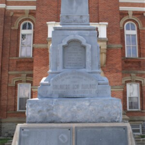 Soldiers and Sailors front base.JPG