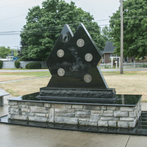 Vietnam Veteran Memorial of Fostoria Fountain Cemetery 3.jpg