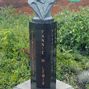 Fannie2.jpg
