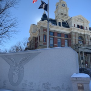 Union County Veterans Remembrance Monument with Courthouse
